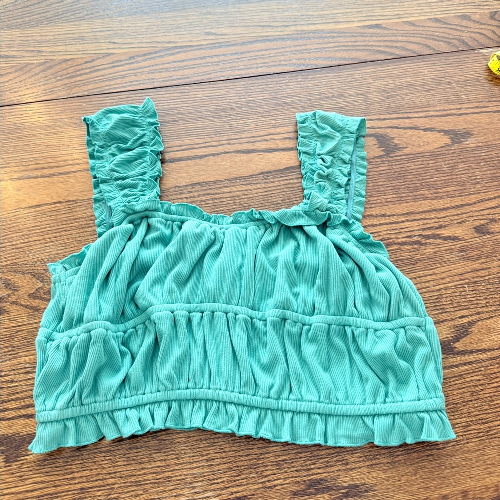 Listicle Elastic Tank